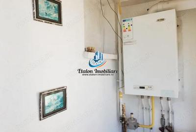 Apartament cu 3 camere semidecomandat în Dărmănești