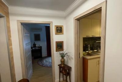 Apartament cu 4 camere decomandat în Central - 10