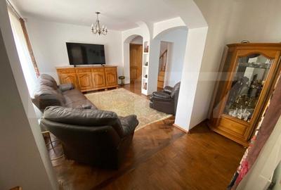 Casa deosebita in Valea Voievozilor - 6