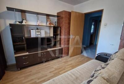 Apartament cu 4 camere aproape de pia?a agroalimentara Tit - 6