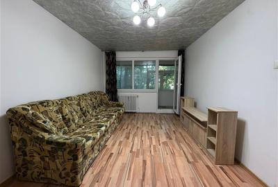 Apartament cu 2 camere decomandat în Podu Roș - 4