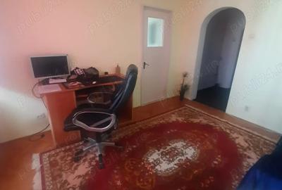 Inchiriez apartament 2 camere Podu Ro? - 3