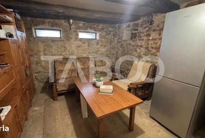 Casă cu 3 camere cu Teren 63 Mp în Roșia - 7