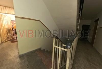 Titulecu - Piata Victoriei - 3 camere decomandat - mobilat/utilat - 12