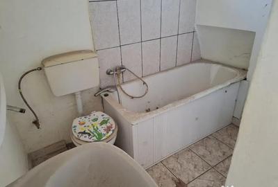 Apartament cu 3 camere semidecomandat în Central - 11