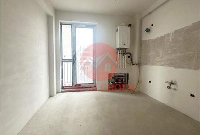 Apartament cu 2 camere decomandat în Palazu Mare