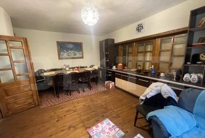 Casă cu 4 camere cu Teren 275 Mp în Central - 4