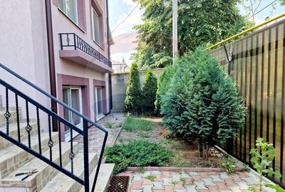 CHIRIE - Casa 4 camere , curte , zona LPS - 18