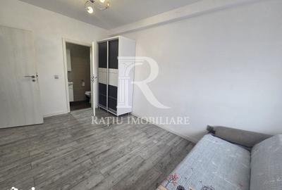 Apartament cu 3 camere decomandat în Nufărul - 2