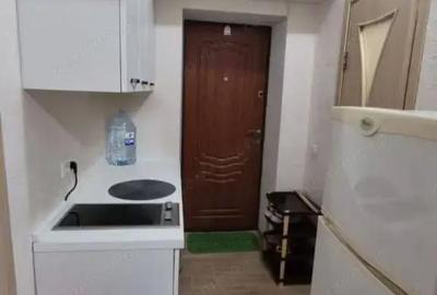 Garsonieră decomandată în Rahova