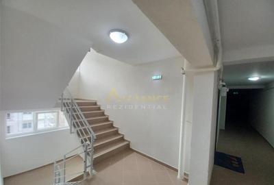 Apartament cu 3 camere decomandat în Berceni - 2