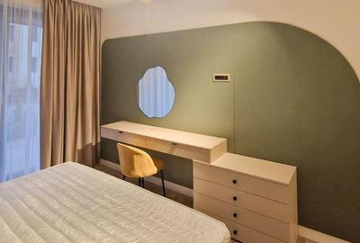 Apartament cu 3 camere, mobilat în Central