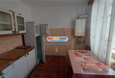 Apartament cu 3 camere decomandat în Central - 2