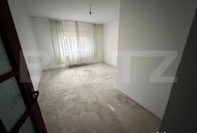 Casă cu 4 camere cu Teren 1511 Mp în Ghiroda - 8