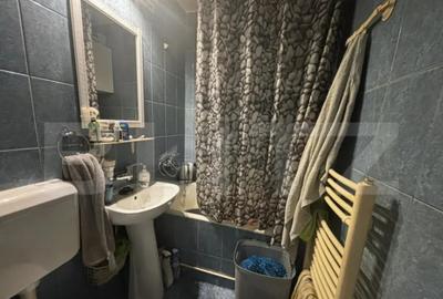 Apartament cu 3 camere semidecomandat, mobilat în Micro 15 - 3