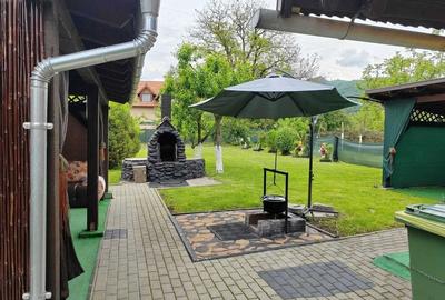 Casă individuală cu 9 camere cu Teren 2100 Mp în Săcădat - 3