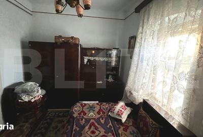 Casă cu 4 camere decomandat cu Teren 2500 Mp în Central - 3