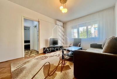 Apartament cu 2 camere decomandat, mobilat în Central