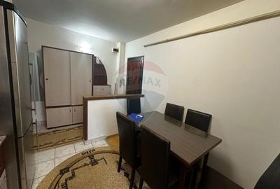 Apartament cu 2 camere decomandat în Republicii - 6