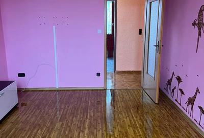 Apartament cu 3 camere de vanzare - 8