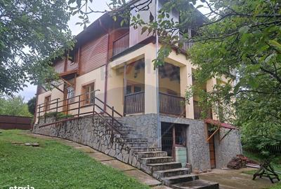 Casă cu 4 camere în Groșani - 13