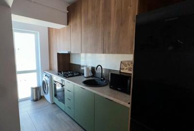 Apartament cu 3 camere decomandat în Tătărași - 2