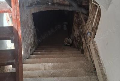 Garsonieră decomandată în Central - 2