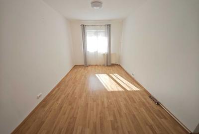 Apartament cu 2 camere decomandat în Noua - 2