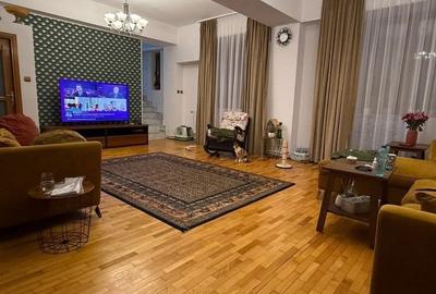 Casă cu 4 camere în Central - 18