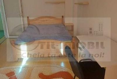 Apartament 3 Camere - Podul de Fier - 550 EUR - 2