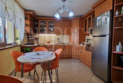 Casa 7 camere de vanzare in Europa, Cluj Napoca - 4