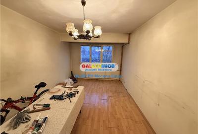 Apartament cu 3 camere semidecomandat în Vest - 12