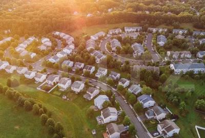 Teren de 300 mp, în Centura - 1