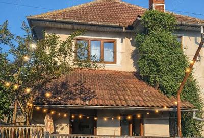 Casă cu Teren 3074 Mp în Cordun - 2