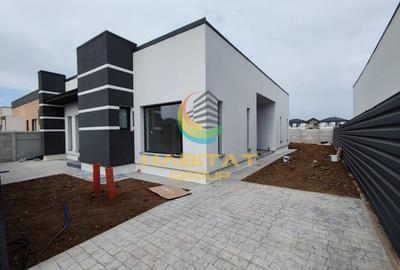 Casă individuală cu 4 camere cu Canalizare în Berceni - 1