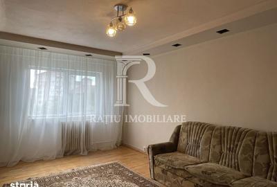 Apartament cu 2 camere decomandat în Decebal