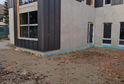 Cladire de birouri, 315mp utili, teren de 430mp, Intre Lacuri - 2