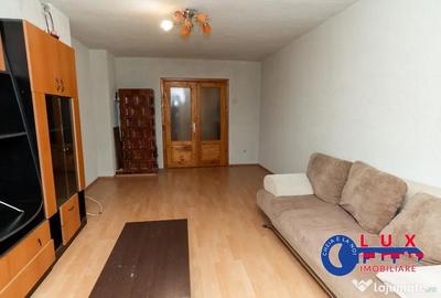 Apartament cu 2 camere decomandat în Dallas - 2