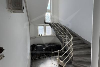 Apartament cu 5 camere semidecomandat în Central - 14