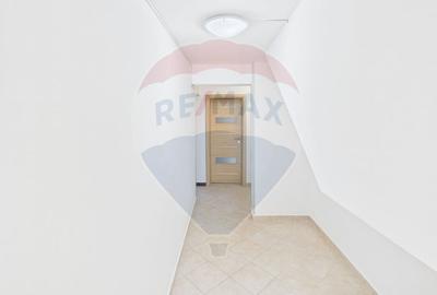 Apartament cu 5 camere decomandat în Tineretului - 10