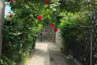 Casă cu 4 camere cu Teren 142 Mp în 23 August (Cațelul) - 2