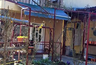 Casă cu Teren 120 Mp în Central - 2