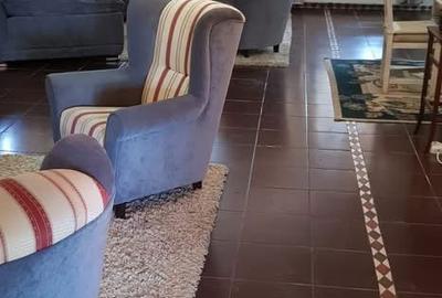 Casă cu 4 camere în Ariceștii Rahtivani - 4