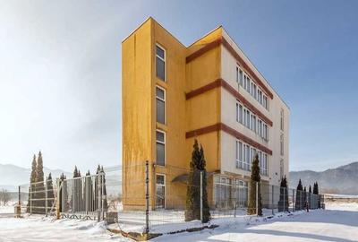 Spațiu comercial, de 564 mp, în Calea București - 1