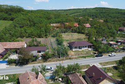 Casă cu 4 camere cu Teren 1109 Mp în Bonț - 7
