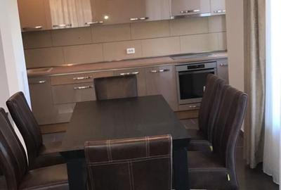 Apartament cu 4 camere în Plopilor - 18