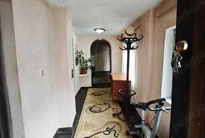 Casă cu 3 camere cu Teren 210 Mp în Central - 8
