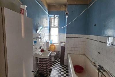 Casă cu 3 camere în Central - 1