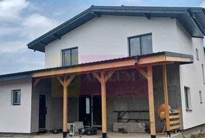 Sabareni, casa p+1E+m, 5 camere, 3 bai, terasa acoper... - 2