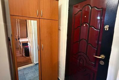 Garsonieră semidecomandată în Vasile Aaron - 2